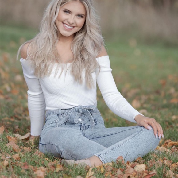 White Good American Top - Picture 6 of 6